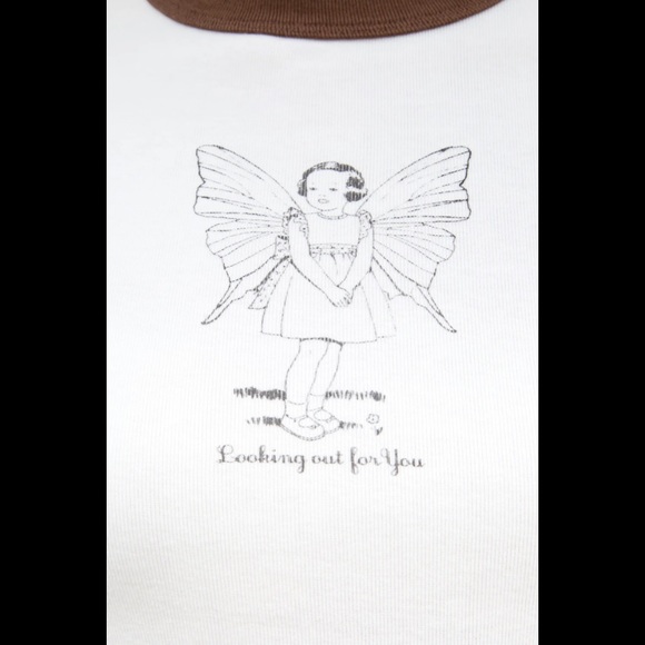 Brandy Melville hailie looking out for you top - Picture 4 of 6